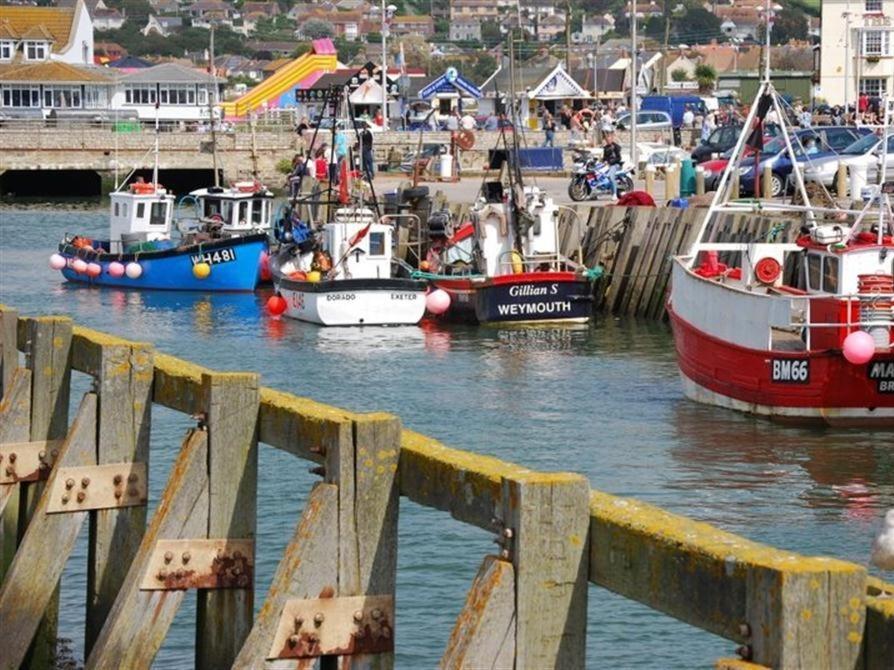 The Boardwalk Vila West Bay Exterior foto